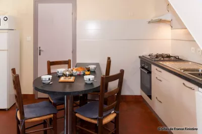 Gîtes de lanjulien izella